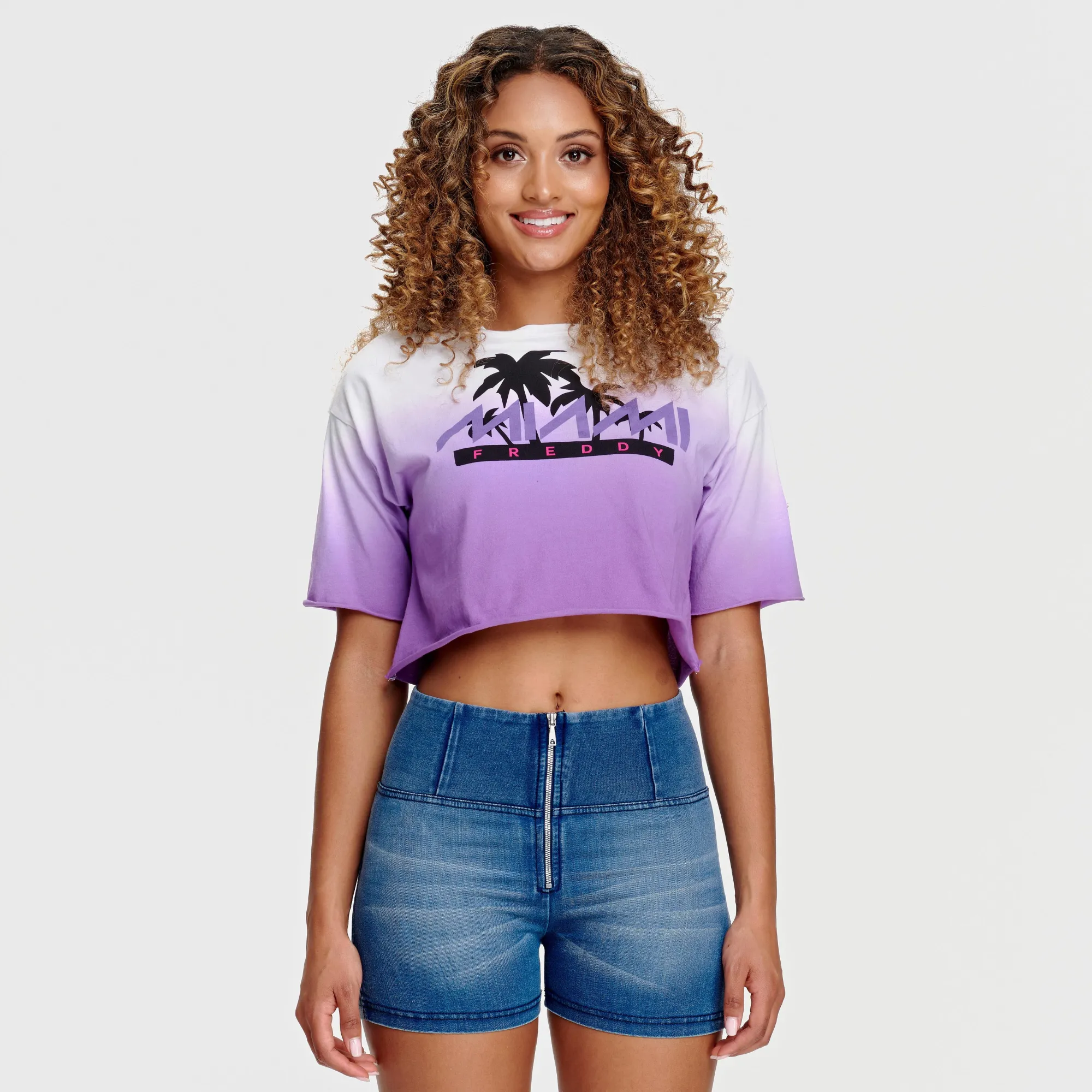 Oversize Cropped T-Shirt - Freddy Miami Print - White - Chive Blossom - WE530