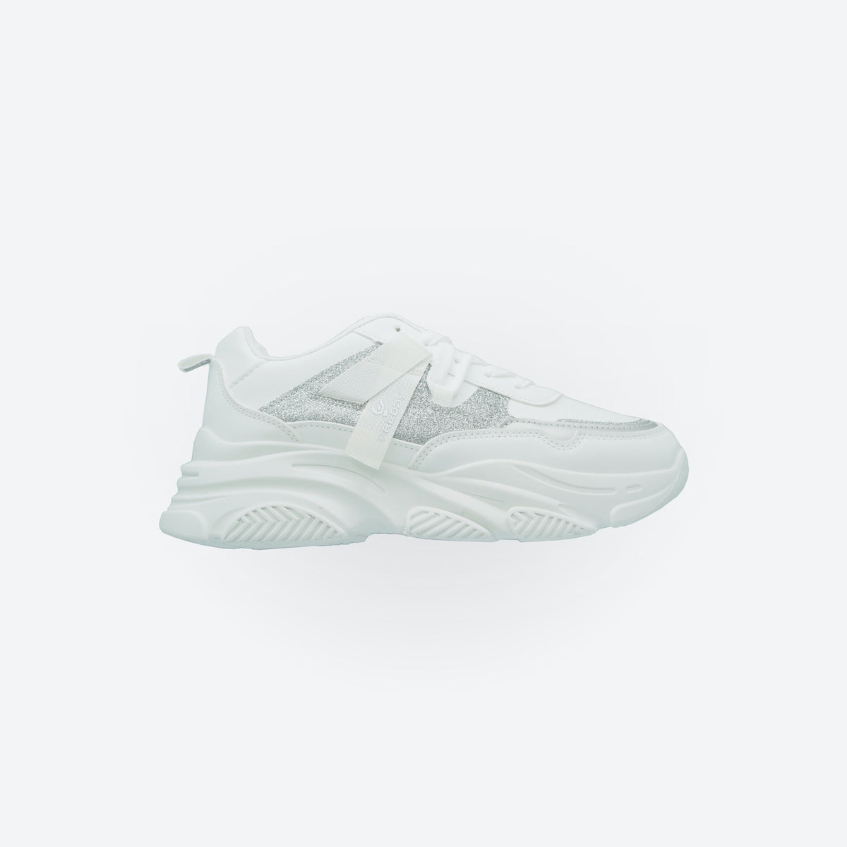 Sneakersy Freddy Damen ze szczegółami z brokatu i masywną podeszwą - biały – Freddywear